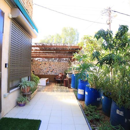 Ahuzat Shaul - Apartment Hadera Exteriör bild